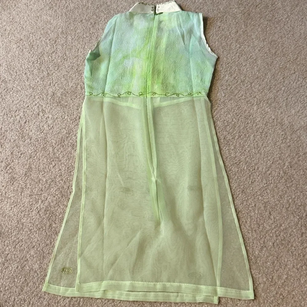 Vietnamese children's outfit